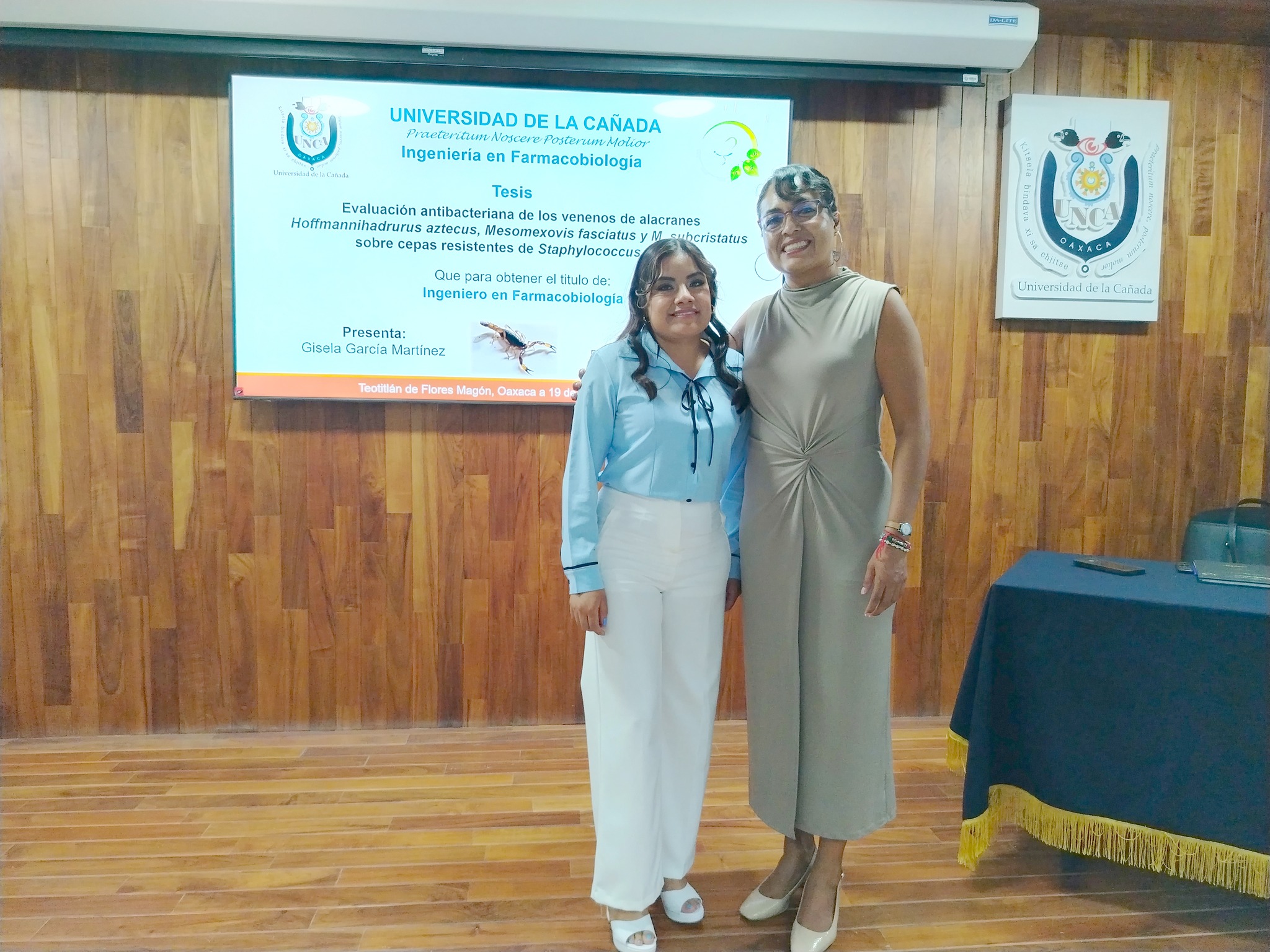 Gisela García Martínez y profesora