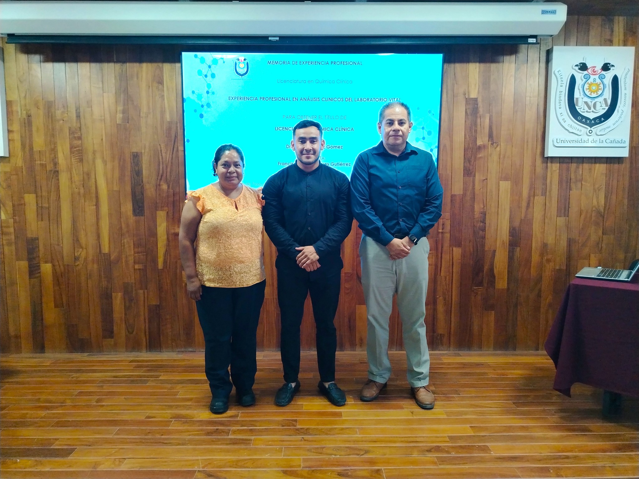 Francisco Javier Reyes Gutiérrez y profesores.