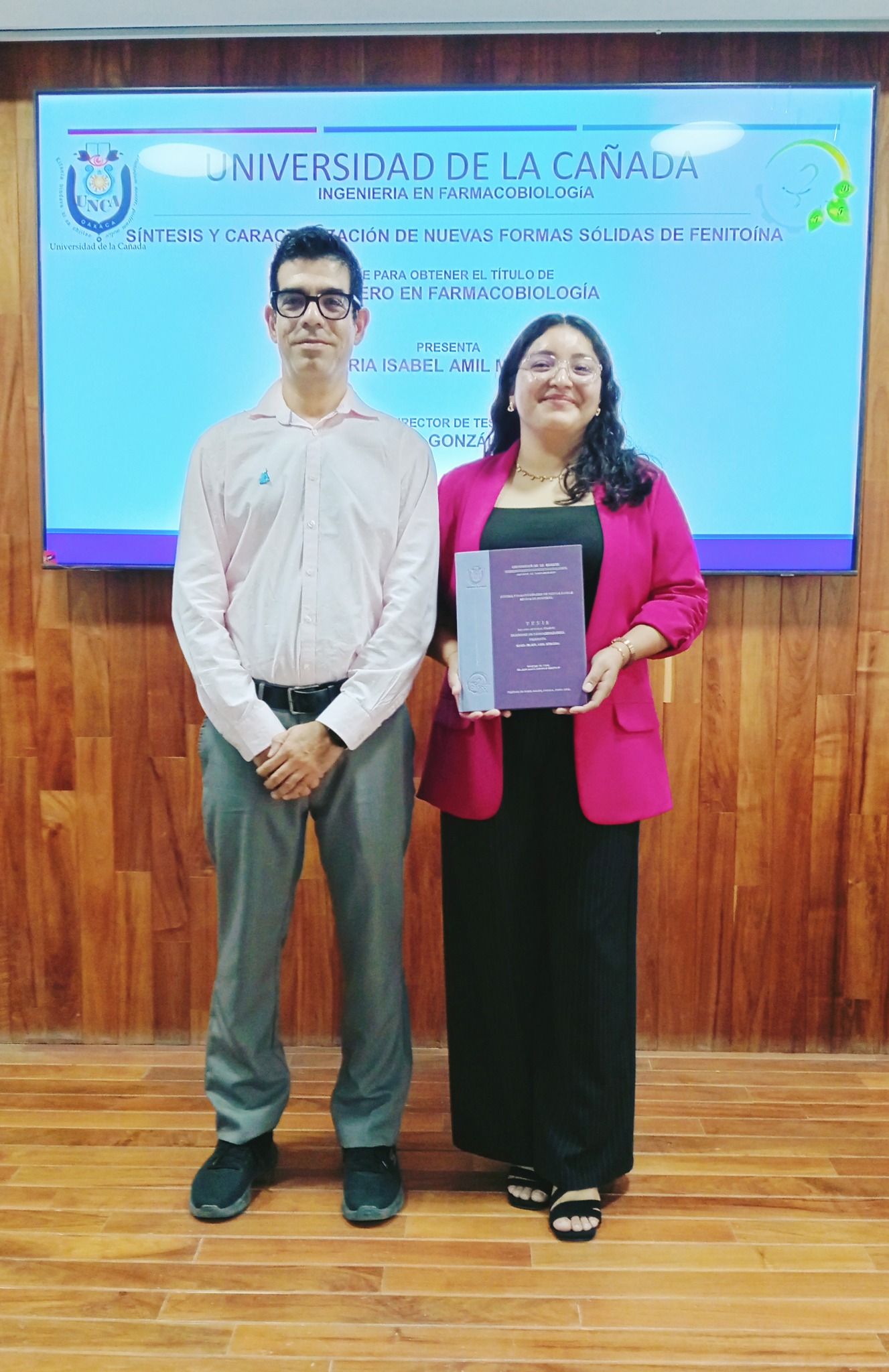 María Isabel Amil Miranda y Dr. Juan Saulo González González.